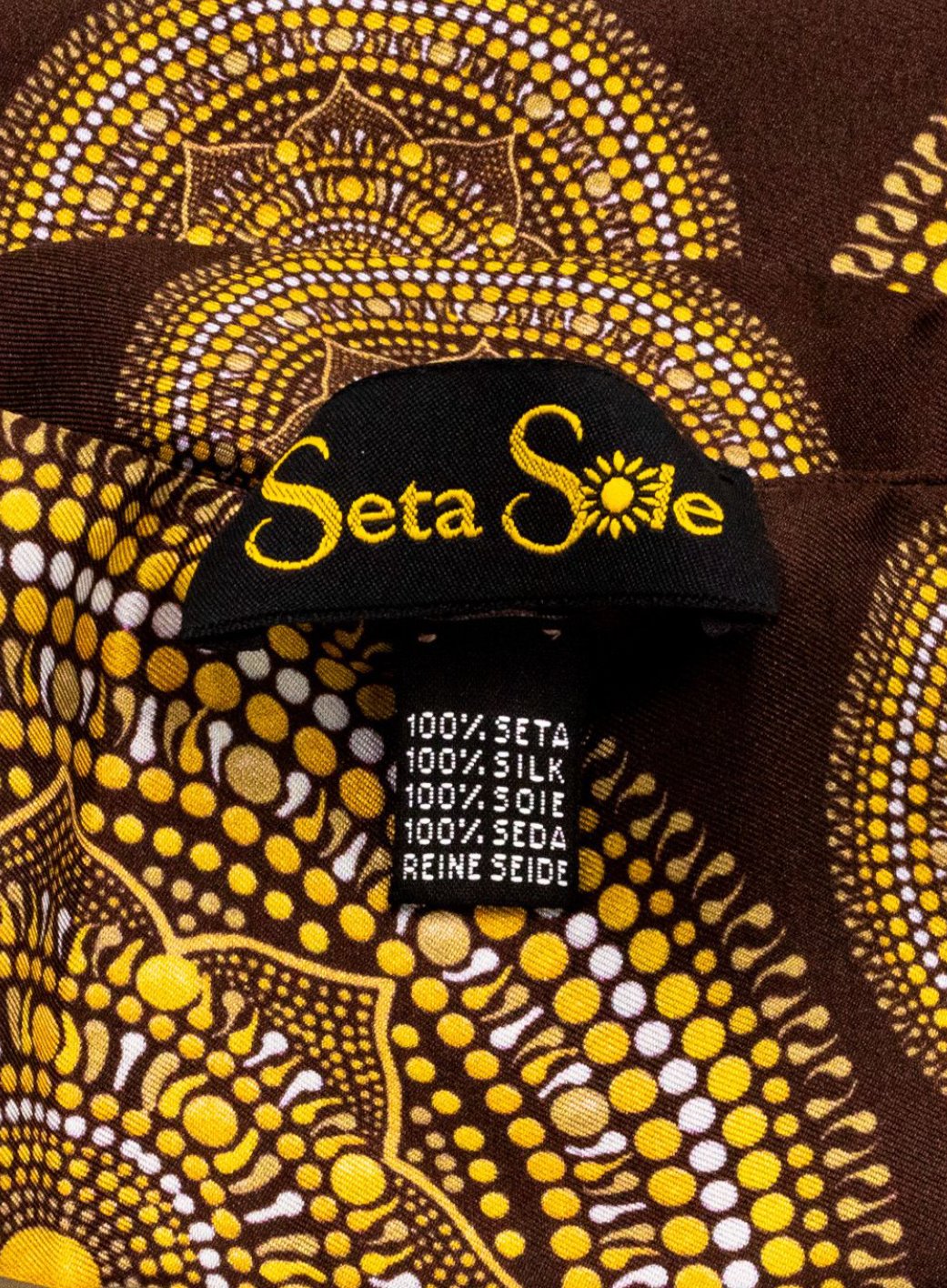 Chi sono? Seta Sole foulard di seta a Como